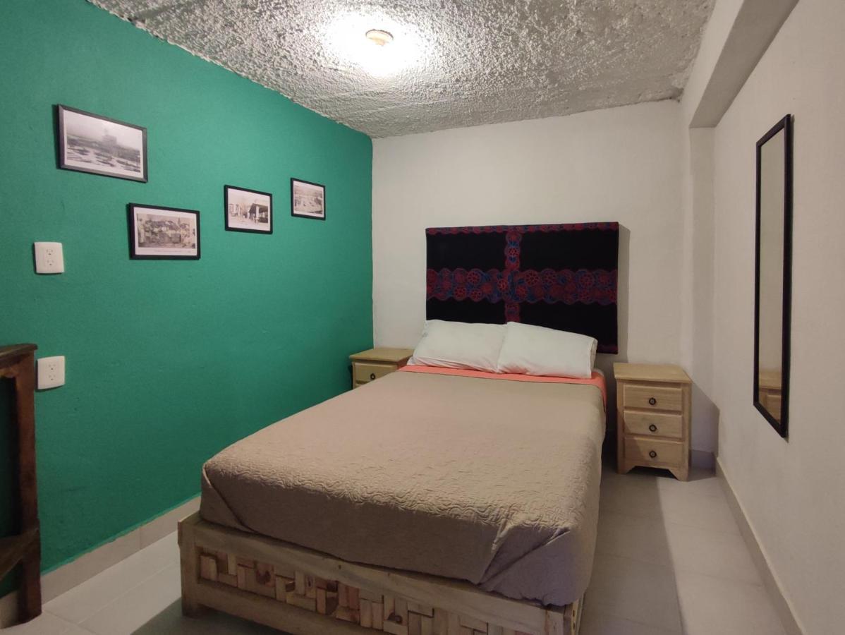 Hostal Ikal San Cristóbal de Las Casas Exteriör bild