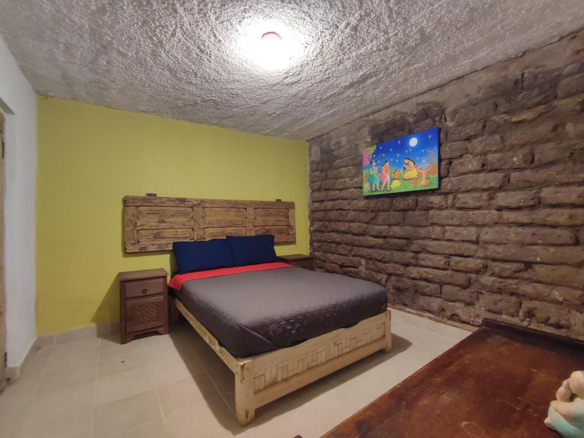 Hostal Ikal San Cristóbal de Las Casas Exteriör bild
