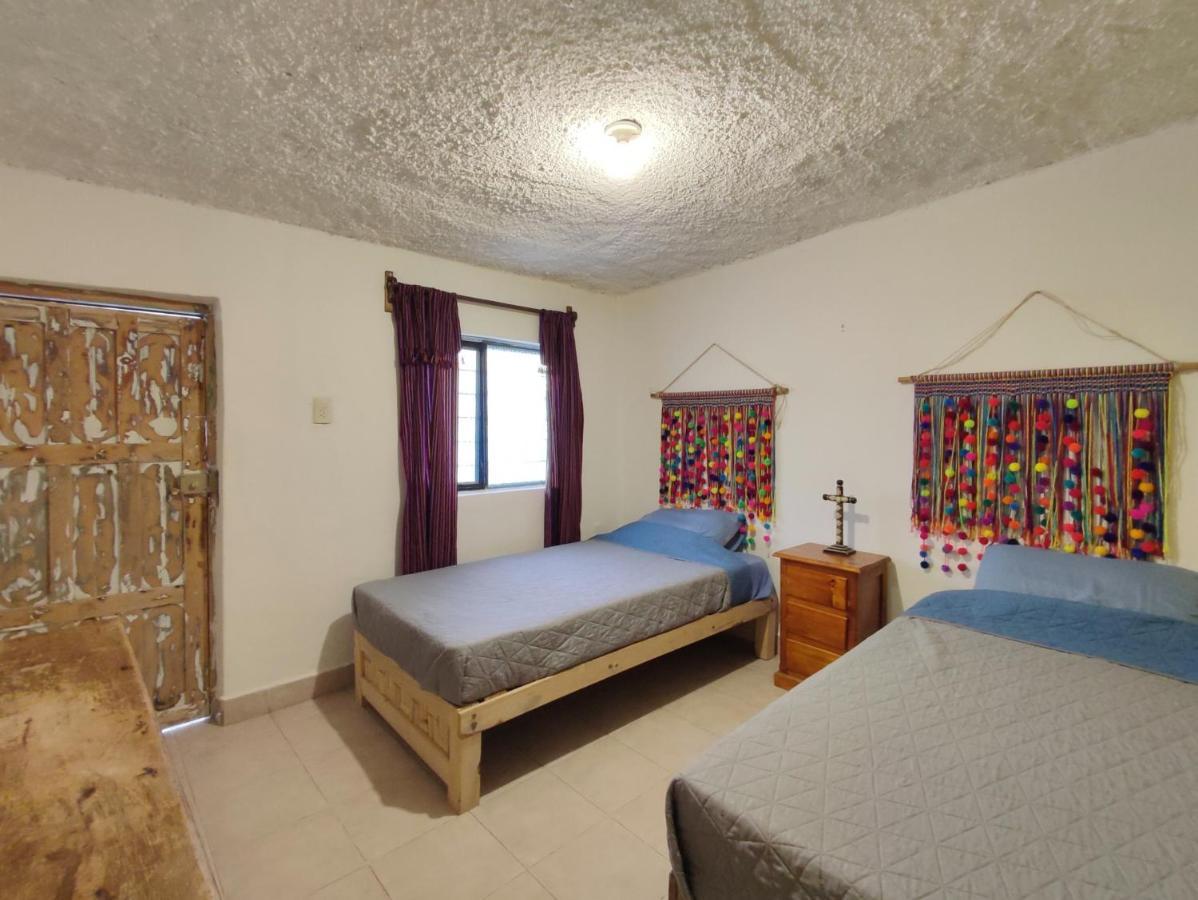 Hostal Ikal San Cristóbal de Las Casas Rum bild